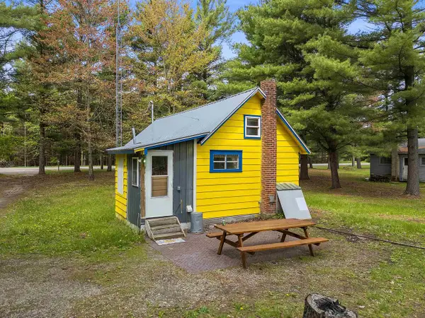 N2972 RIGHT OF WAY ROAD, Peshtigo, WI 54157