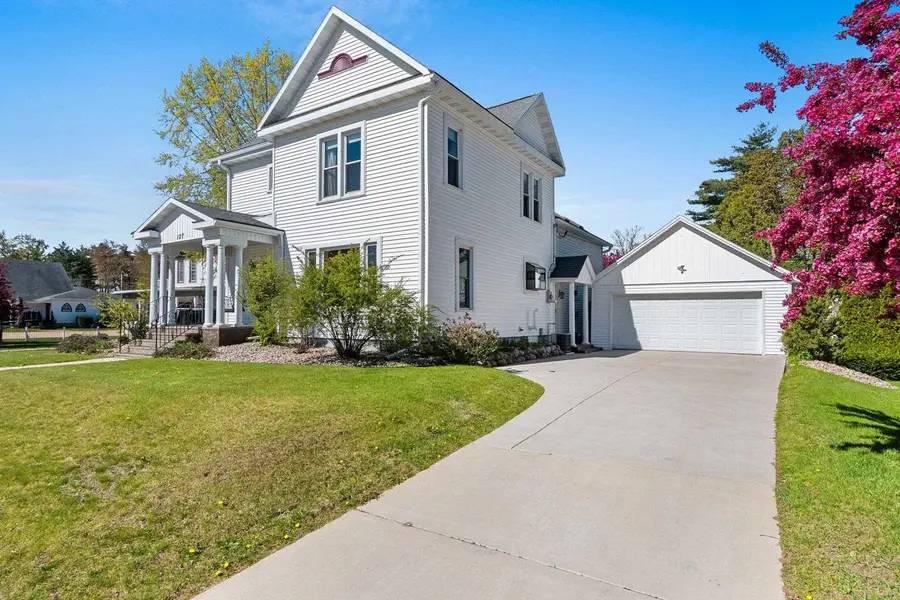 127 S SMALLEY STREET, Shawano, WI 54166 - #2
