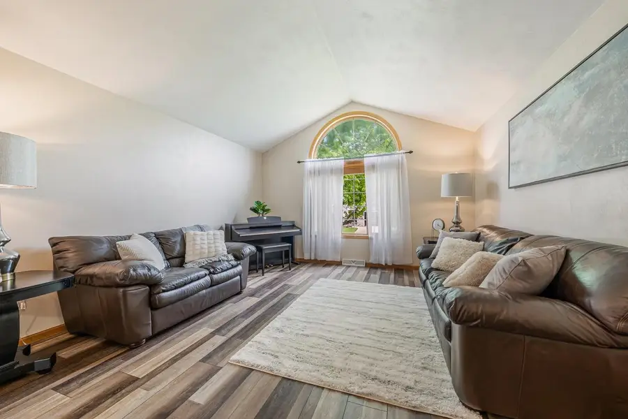 2521 BISHOPS LANE, Neenah, WI 54956 - #3