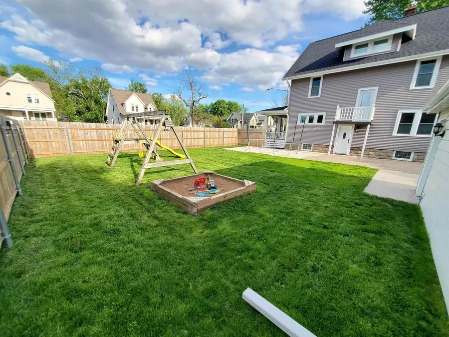 719 S MEMORIAL DRIVE, Appleton, WI 54911 - #3