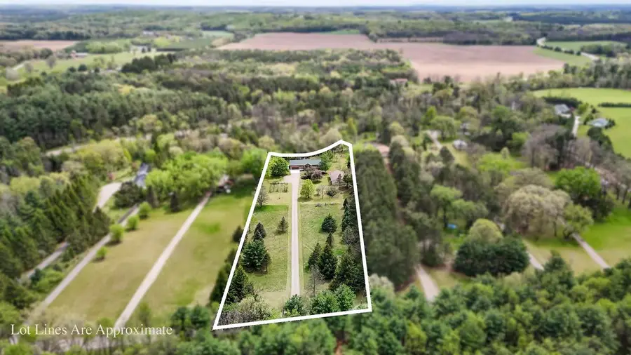 E1829 RURAL ROAD, Waupaca, WI 54981 - #2