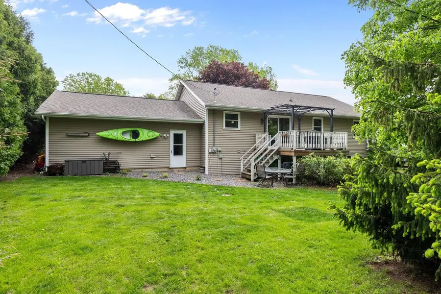 1433 W ROSELAWN DRIVE, Appleton, WI 54914 - #3