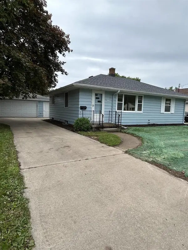 1625 WISCONSIN STREET, Oshkosh, WI 54901