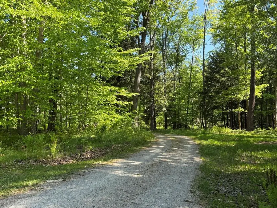 3532 WILDERNESS TRAIL, Suamico, WI 54313 - #3