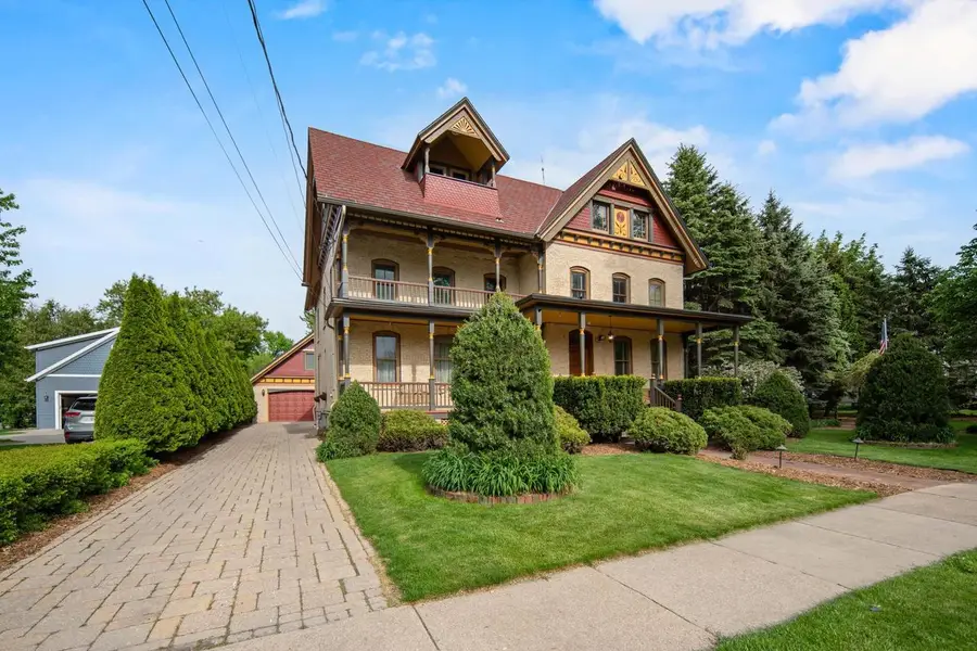 348 NAYMUT STREET, Menasha, WI 54952 - #2