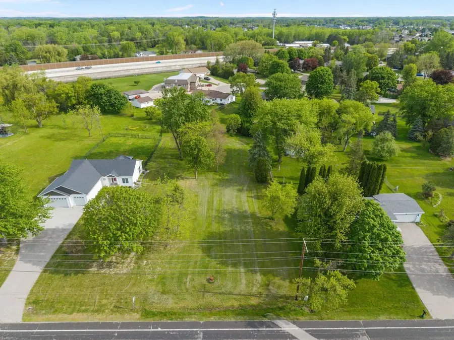 3540 W CAPITOL DRIVE, Appleton, WI 54914 - #2