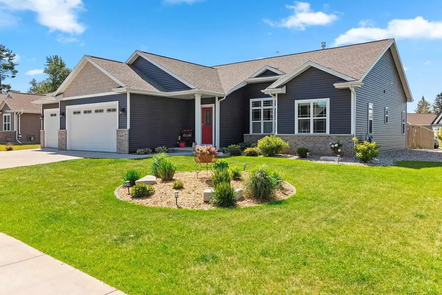 606 W 3RD STREET, Shawano, WI 54166 - #3
