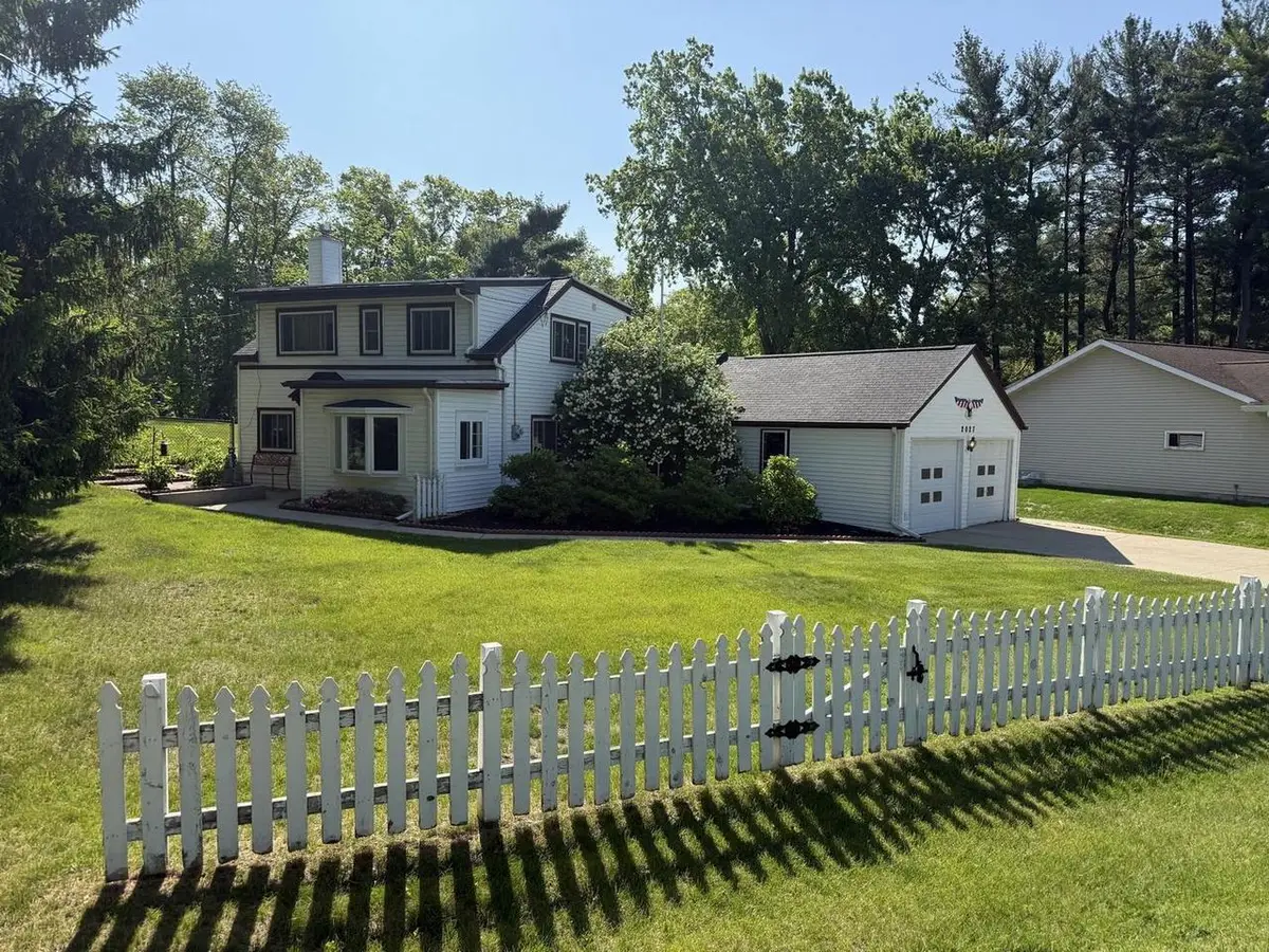 2027 SOUTH POINT ROAD, Green Bay, WI 54313 - #1