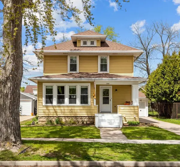 1028 W SUMMER STREET, Appleton, WI 54914