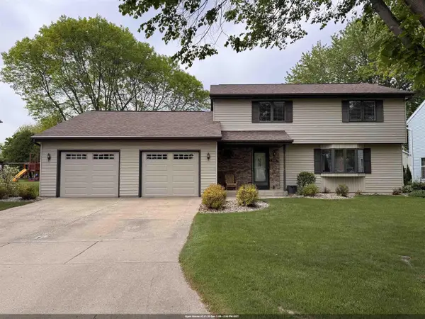 3501 N MORRISON STREET, Appleton, WI 54911