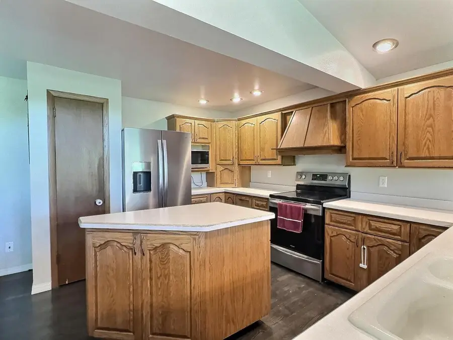 1395 MARICOPA DRIVE, Oshkosh, WI 54904 - #3