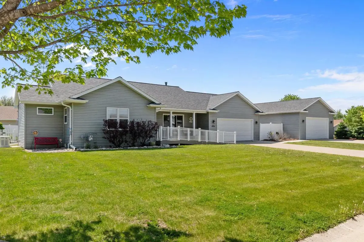 N1723 CHESAPEAKE COURT, Greenville, WI 54942 - #1