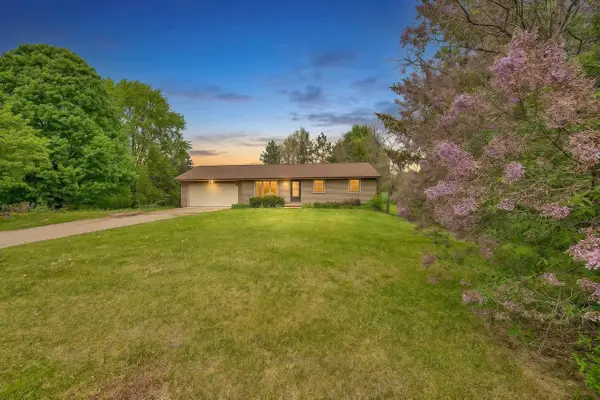 2205 SCHOOL ROAD, Greenleaf, WI 54126