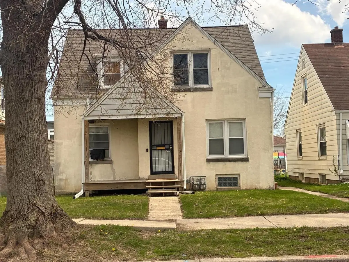 3872 N 36TH STREET, Milwaukee, WI 53216 - #1