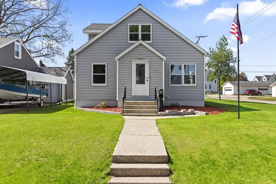 520 VLIET STREET, Kewaunee, WI 54216 - #3
