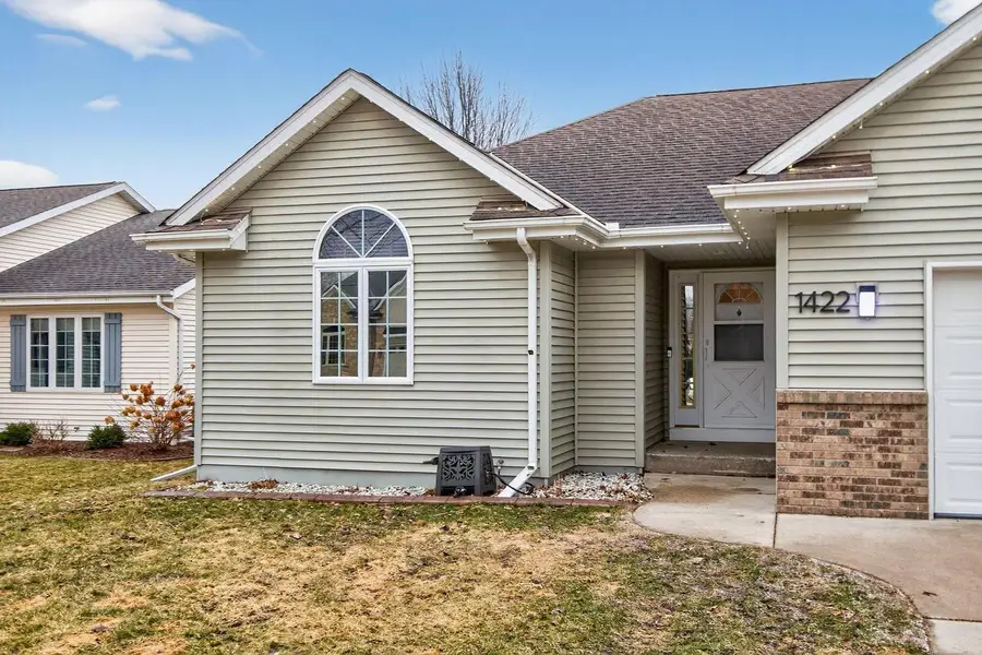 1422 GOLDENROD CIRCLE, West Bend, WI 53095 - #2