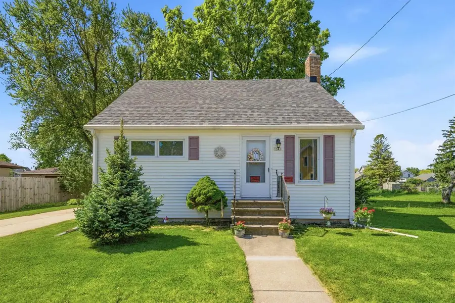 1341 OTTER AVENUE, Oshkosh, WI 54901 - #2