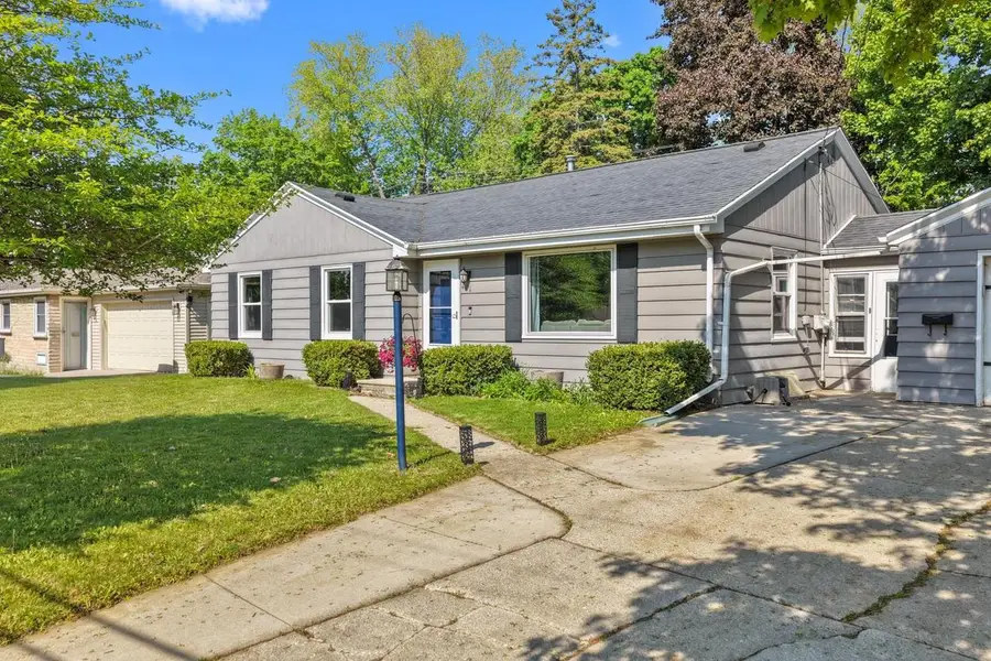 401 BADER STREET, Green Bay, WI 54302 - #2