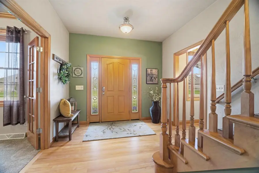 3208 S SOLITUDE LANE, Appleton, WI 54915 - #2