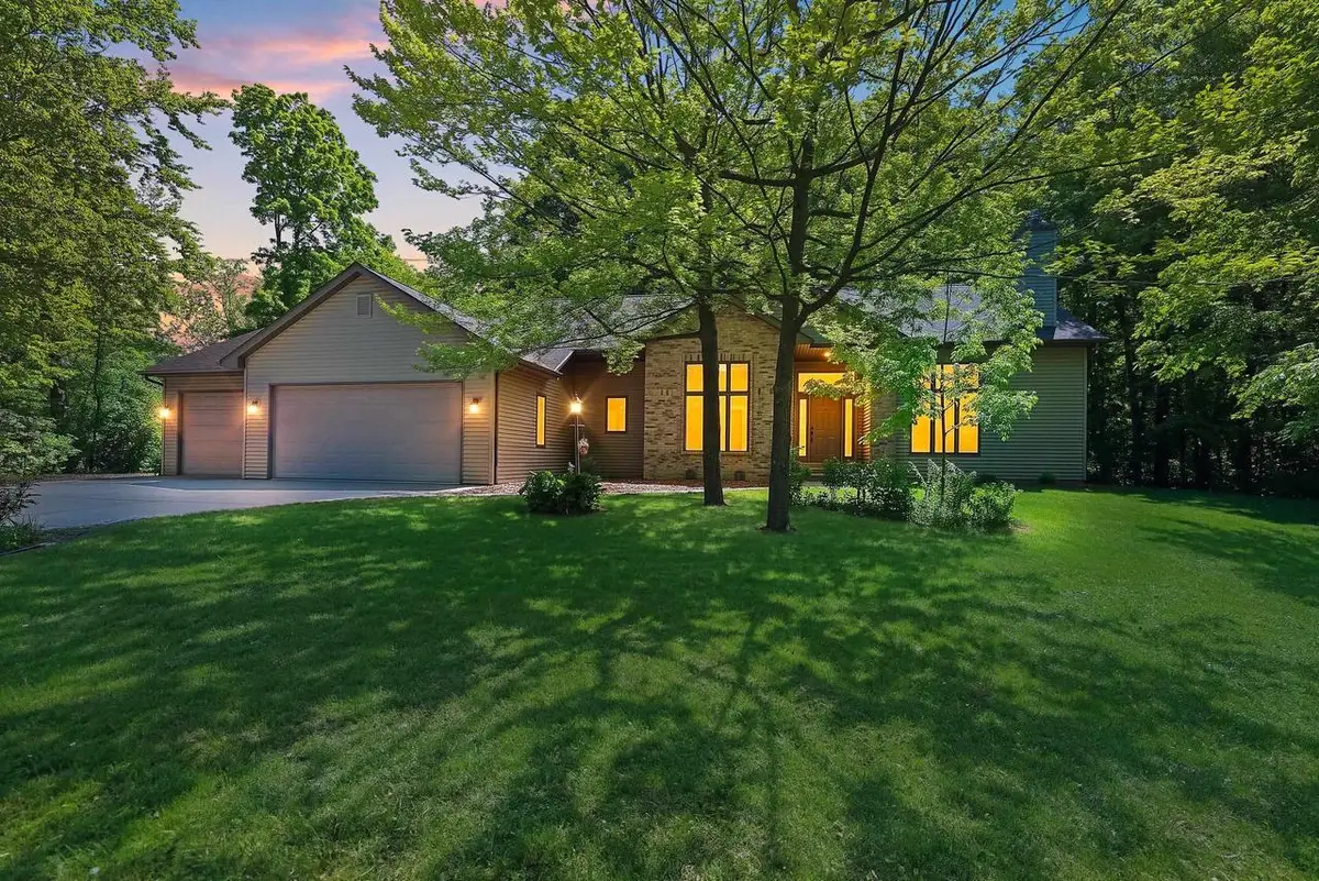 N3880 ANITA WIECKERT ROAD, Appleton, WI 54913 - #1