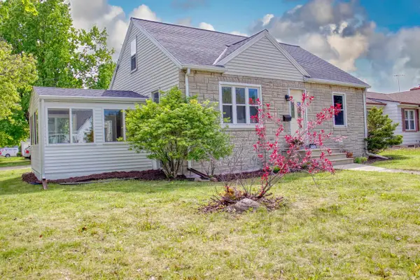 1614 E MASON STREET, Green Bay, WI 54302