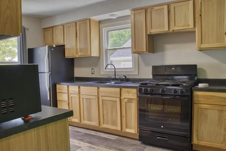 1614 E MASON STREET, Green Bay, WI 54302 - #3