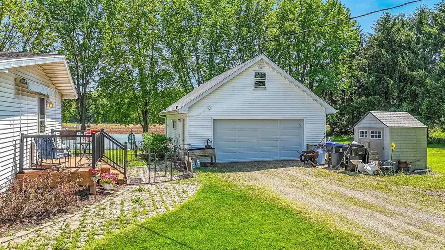 N8053 HICKORY ROAD, Bear Creek, WI 54922 - #3