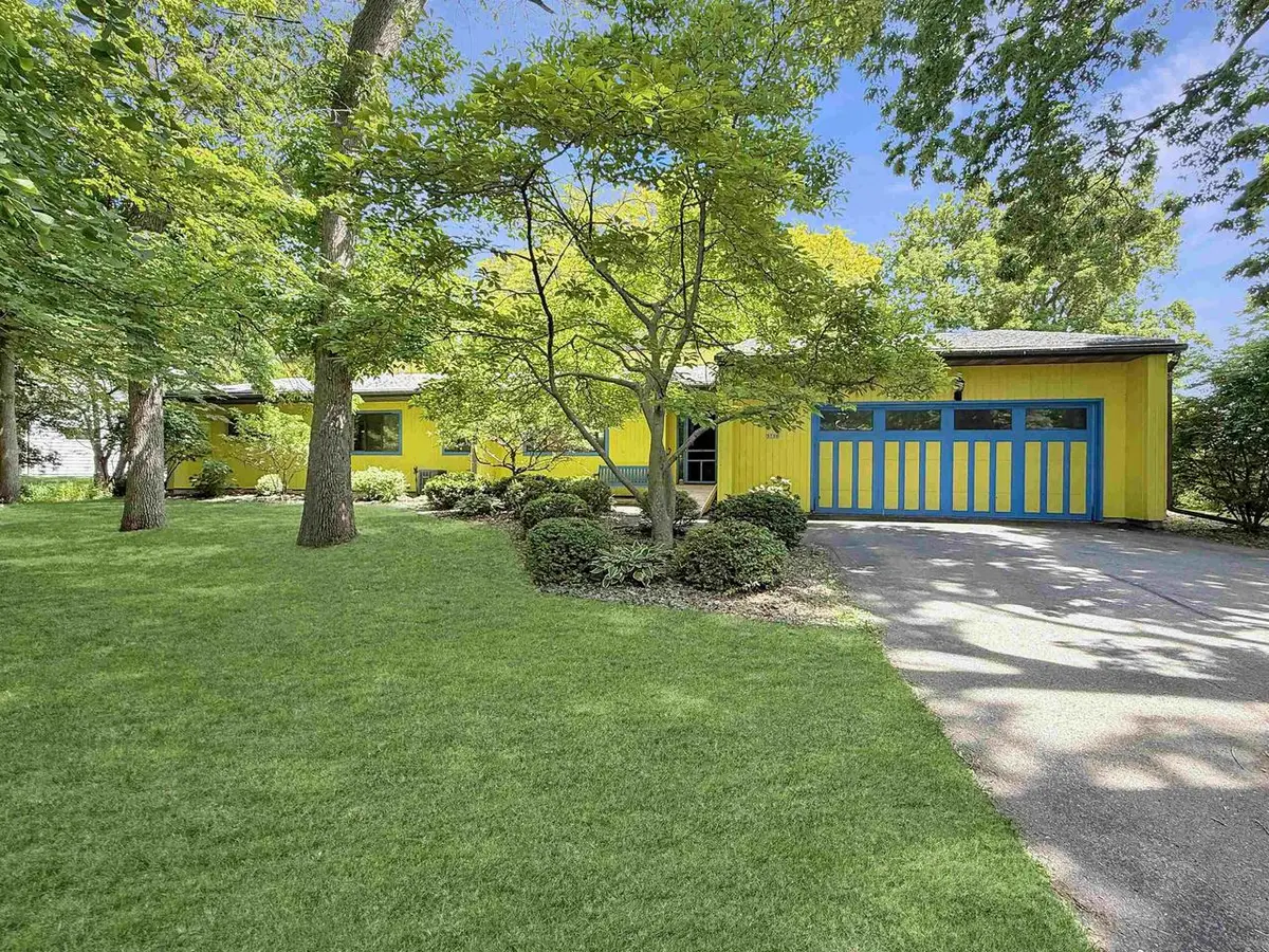 5730 I AH MAYTAH ROAD, Oshkosh, WI 54901 - #1