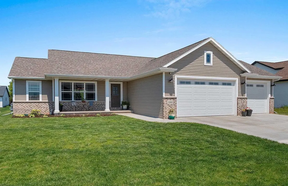 1960 RED FOX LANE, Kaukauna, WI 54130 - #1