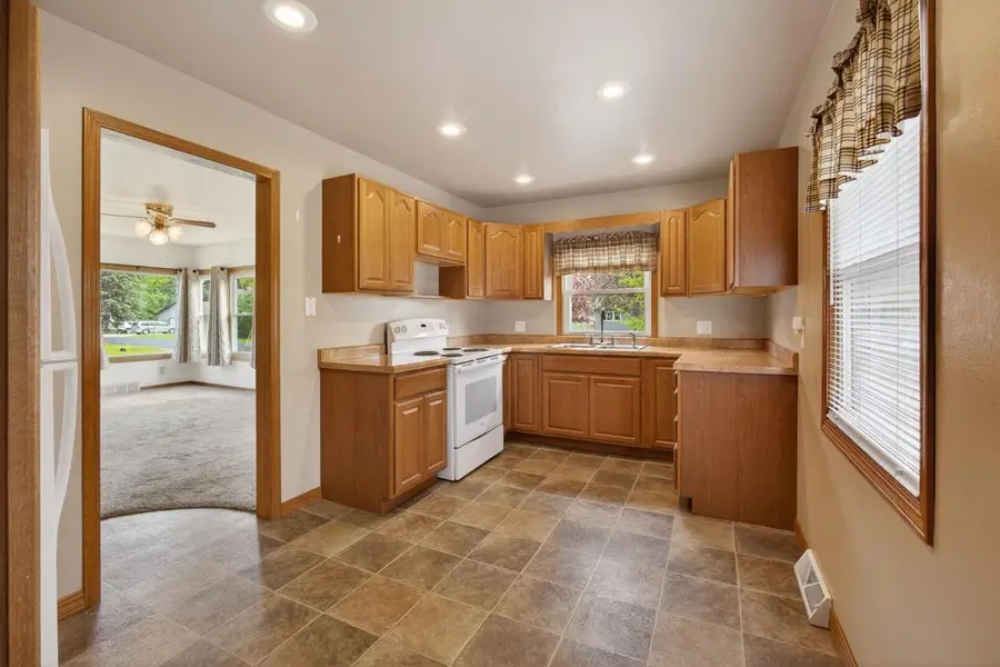 2053 10TH STREET, Marinette, WI 54143 - #3