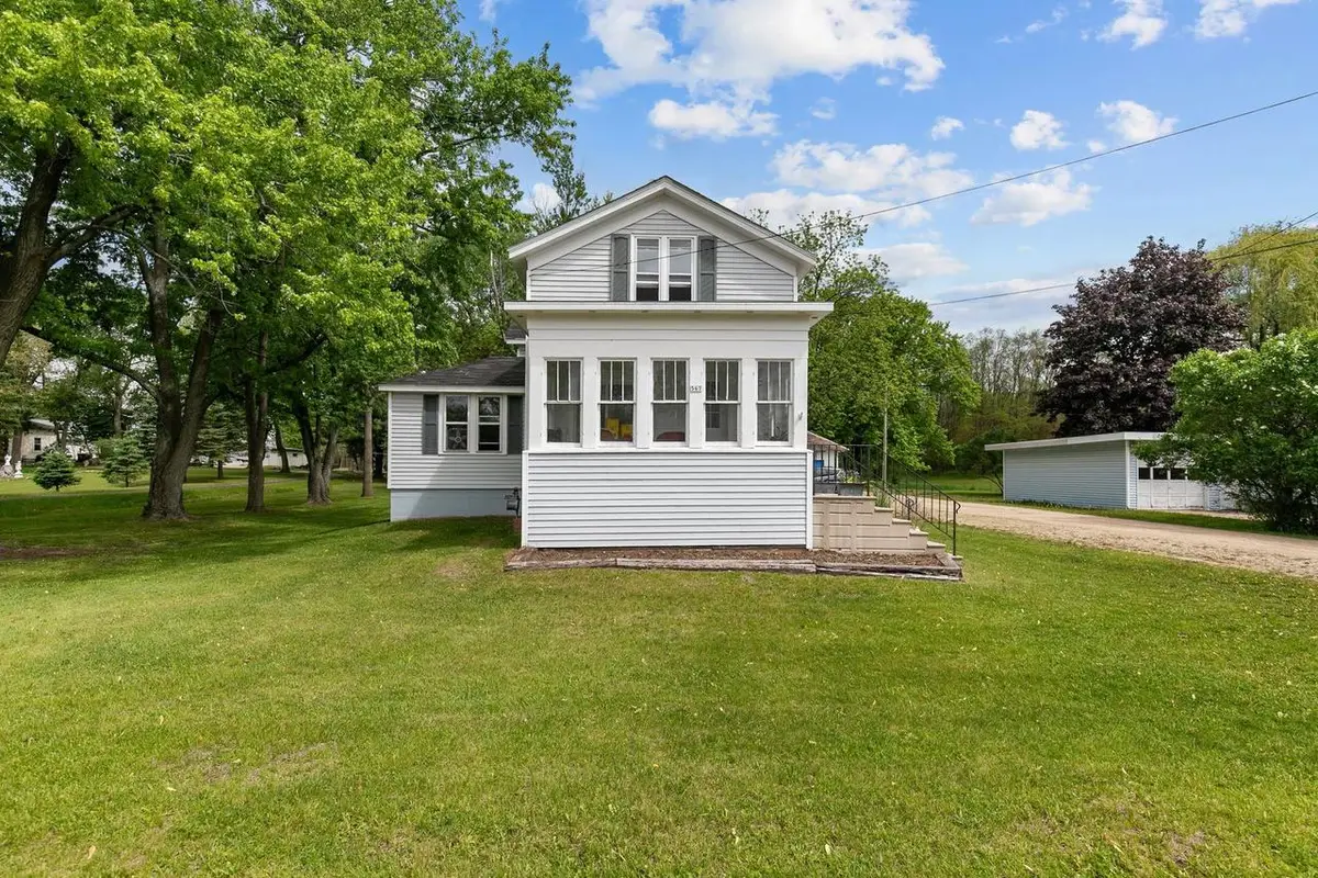 567 BROADWAY STREET, Berlin, WI 54923 - #1