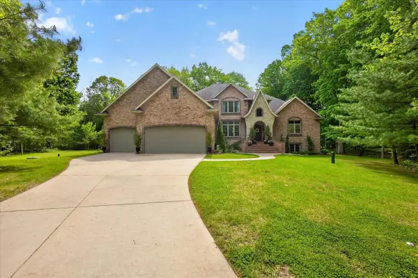 2813 RIVER FOREST HILLS DRIVE, Pulaski, WI 54162