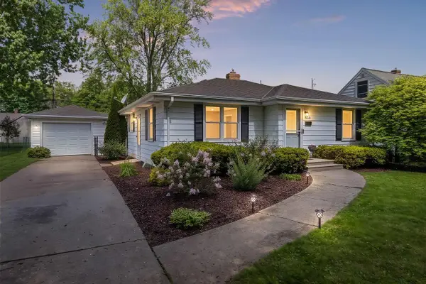 830 MARQUETTE AVENUE, Green Bay, WI 54304