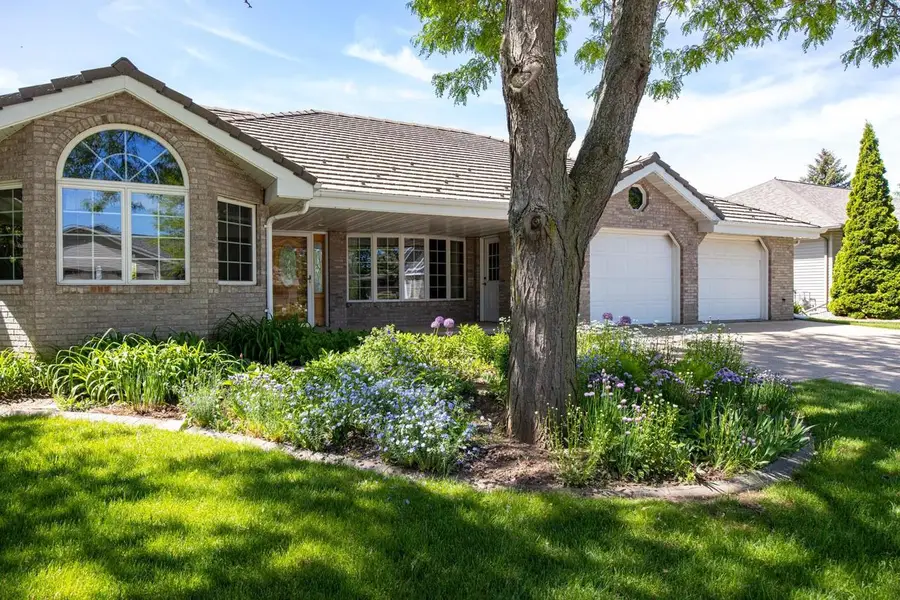 509 KADINGER WAY, Little Chute, WI 54140 - #3