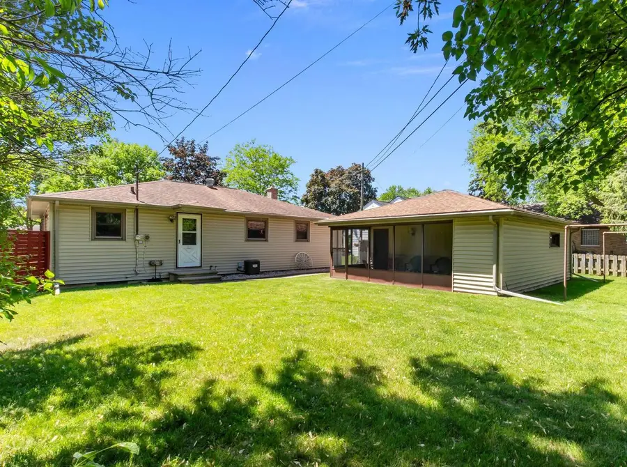 508 WINNEBAGO HEIGHTS, Neenah, WI 54956 - #2