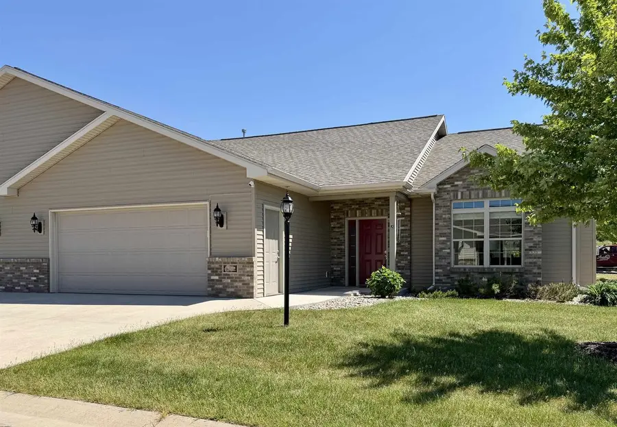 1362 CANDLELIGHT LANE, Fond Du Lac, WI 54935 - #3