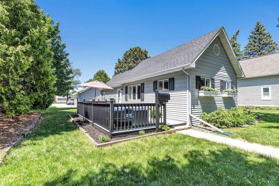 226 S ONTARIO STREET, De Pere, WI 54115 - #3