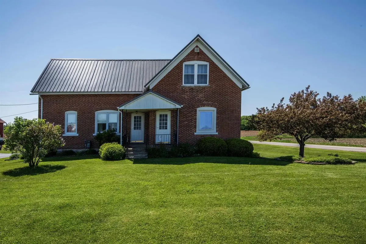 3553 COUNTY LINE ROAD, Luxemburg, WI 54217 - #1
