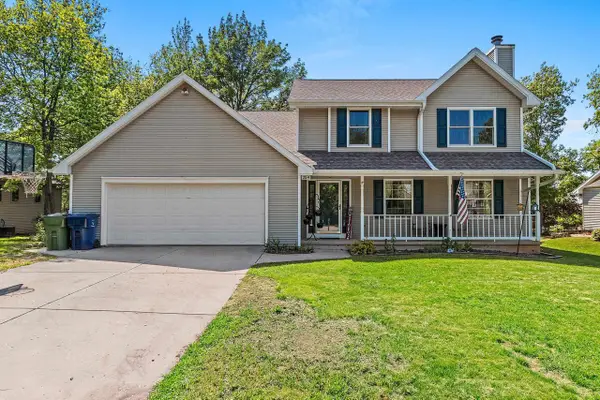 354 LONGWOOD LANE, Wrightstown, WI 54180