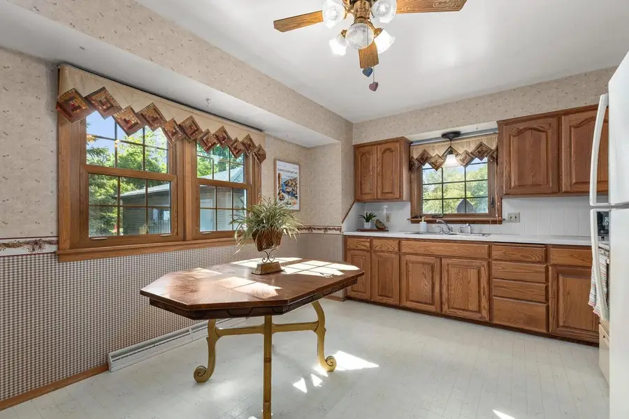 617 MARCELLA AVENUE, Combined Locks, WI 54113 - #3