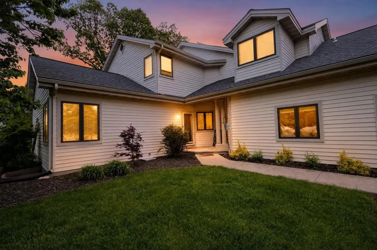 942 S PARK AVENUE, Fond Du Lac, WI 54935 - #1