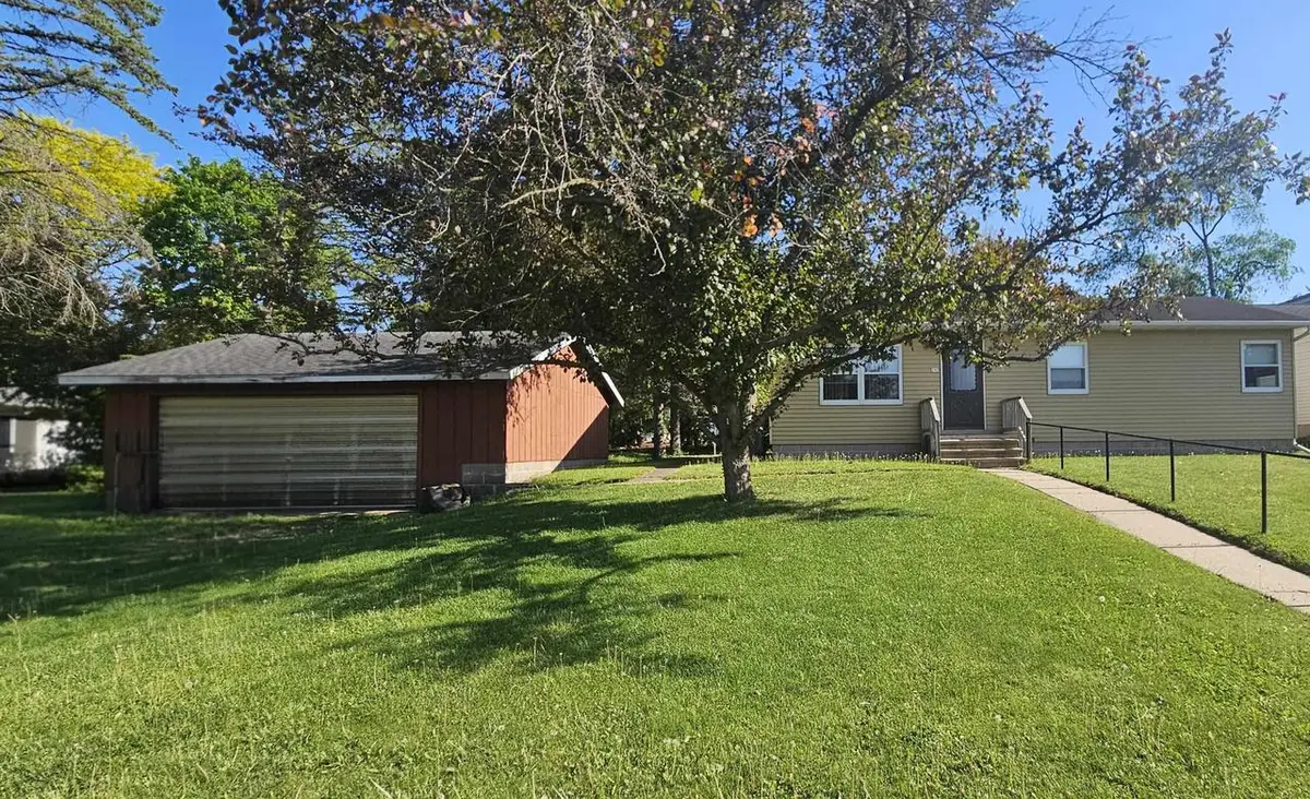 292 E BERLIN STREET, Berlin, WI 54923 - #1