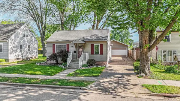 628 ROOSEVELT STREET, Neenah, WI 54956