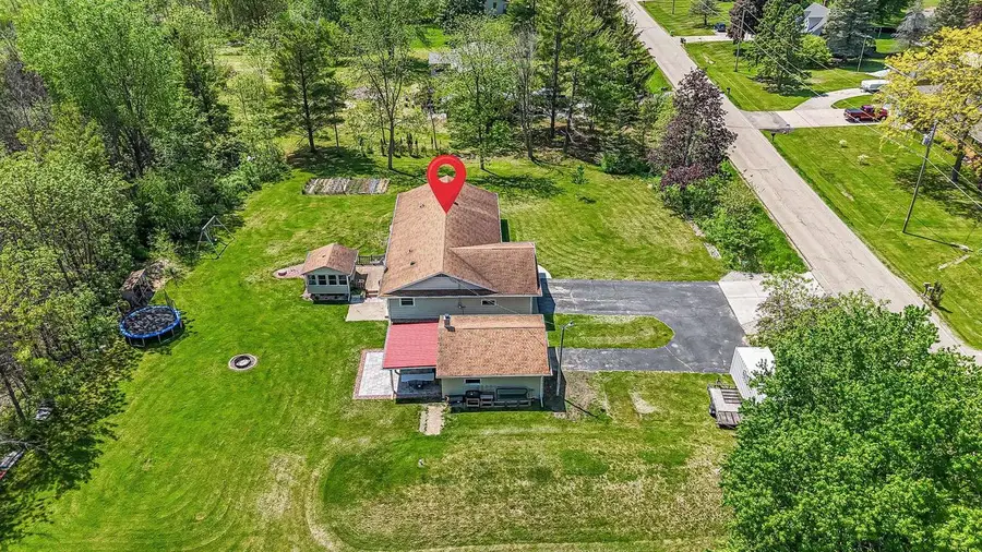 2987 W SHADY LANE, Neenah, WI 54956 - #2