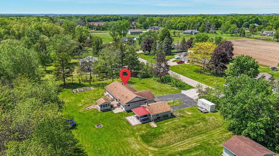 2987 W SHADY LANE, Neenah, WI 54956 - #3