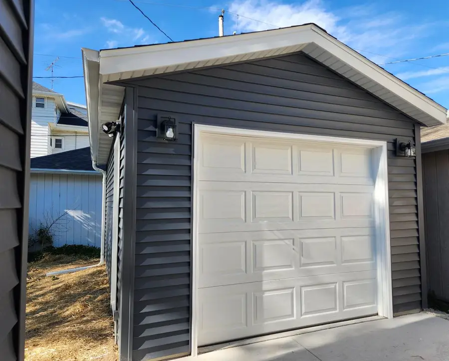 175 GILLETT STREET, Fond Du Lac, WI 54935 - #3