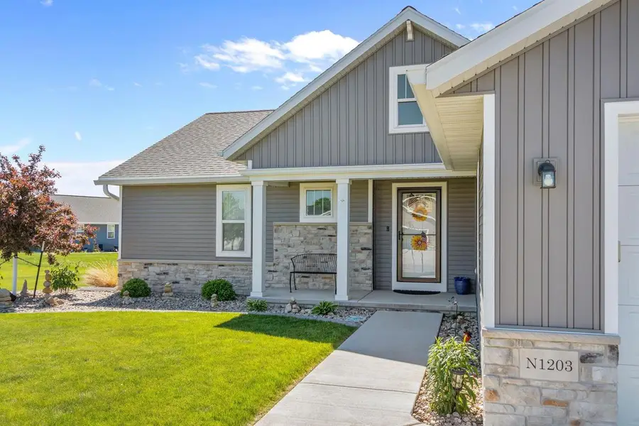 N1203 ALEXANDRA WAY, Greenville, WI 54942 - #2