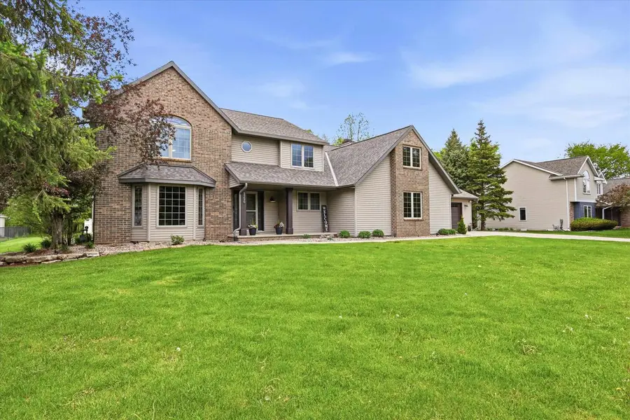 3296 PIONEER DRIVE, Green Bay, WI 54313 - #2