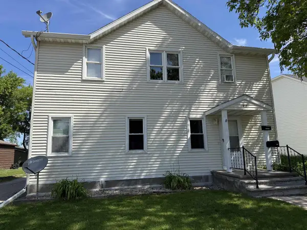 417 CAROLINE STREET, Neenah, WI 54956