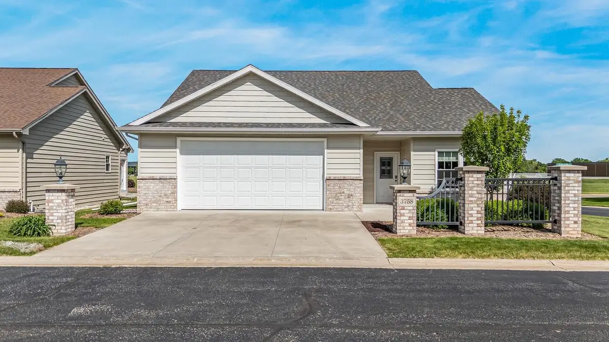 3758 N WAYSIDE LANE, Appleton, WI 54913 - #1